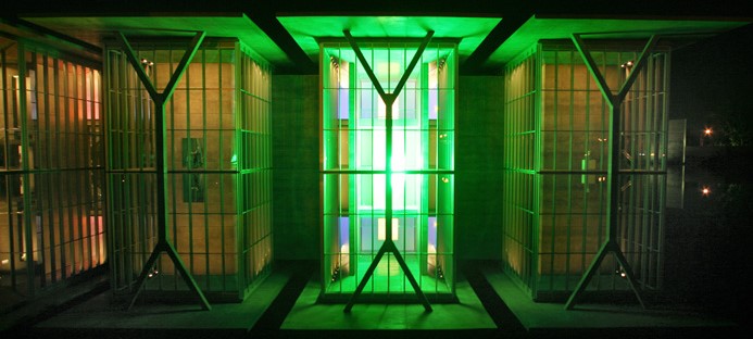 Dan Flavin: A Retrospective
